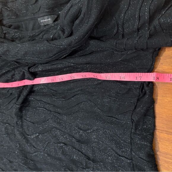 Investments cowl neck long sleeve metallic top - Picture 6 of 7